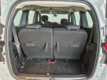 DACIA LODGY 1.5 Blue dCi 115 Stepway 7L