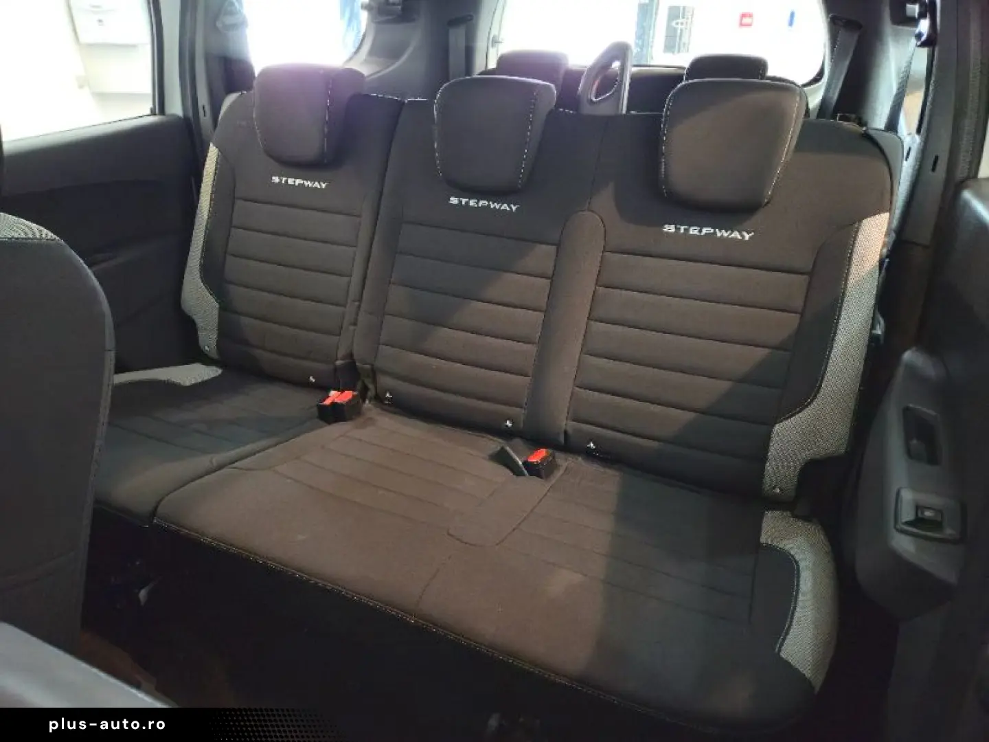 DACIA LODGY 1.5 Blue dCi 115 Stepway 7L