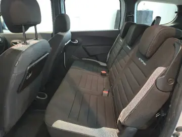 DACIA LODGY 1.5 Blue dCi 115 Stepway 7L