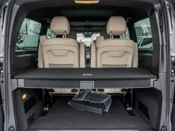 MERCEDES-BENZ V 300 d 4M AVANTGARDE Lang AMG Night 360  AHK