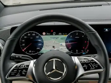 MERCEDES-BENZ V 300 d 4M AVANTGARDE Lang AMG Night 360  AHK