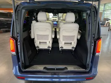 MERCEDES-BENZ V 300 d EXCLUSIVE Lang  AHK STHZ PANO &hellip;