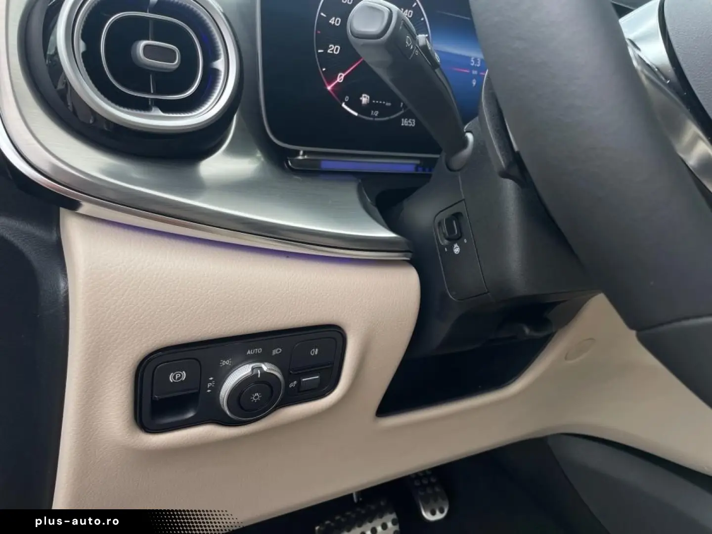 MERCEDES-BENZ V 300 d 4M EXCLUSIVE Lang StHz Pano Augmented