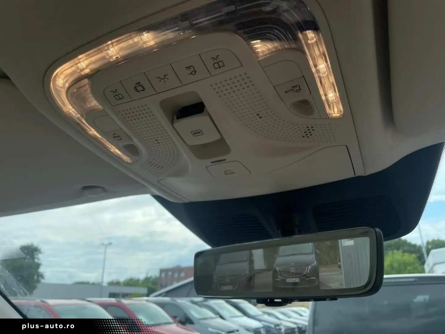 MERCEDES-BENZ V 300 d 4M EXCLUSIVE Lang StHz Pano Augmented