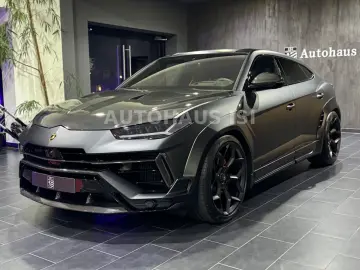 LAMBORGHINI Urus S NOVITEC ESTESO WIDEBODY NERO MATT CARBON
