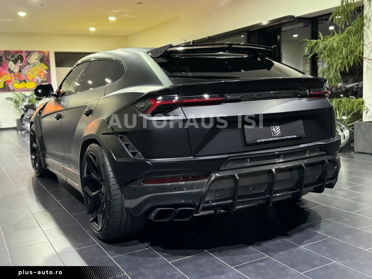 LAMBORGHINI Urus S NOVITEC ESTESO WIDEBODY NERO MATT CARBON
