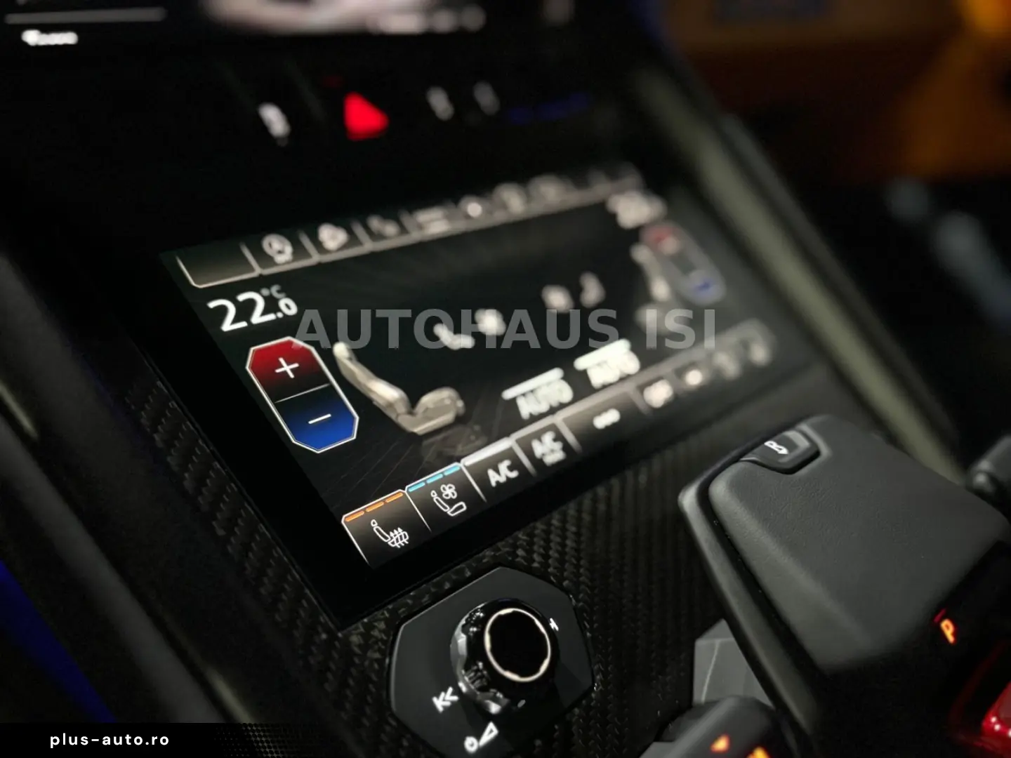 LAMBORGHINI Urus S NOVITEC ESTESO WIDEBODY NERO MATT CARBON