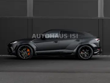 LAMBORGHINI Urus S NOVITEC ESTESO WIDEBODY NERO MATT CARBON