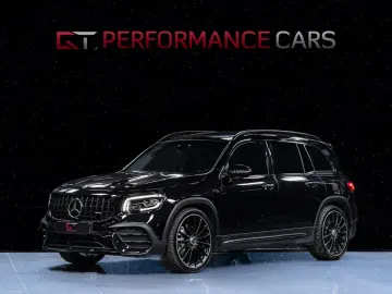 MERCEDES-BENZ GLB 35 AMG 4M Pano 21  Carbon-optics