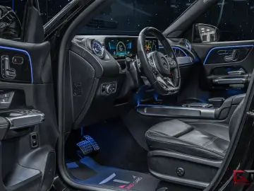 MERCEDES-BENZ GLB 35 AMG 4M Pano 21  Carbon-optics