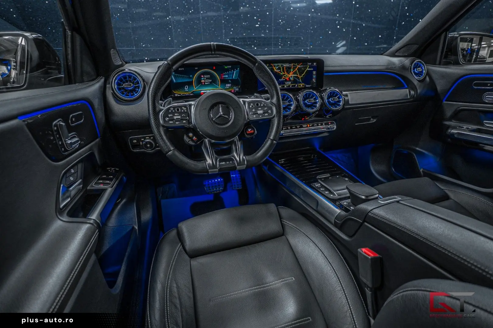 MERCEDES-BENZ GLB 35 AMG 4M Pano 21  Carbon-optics