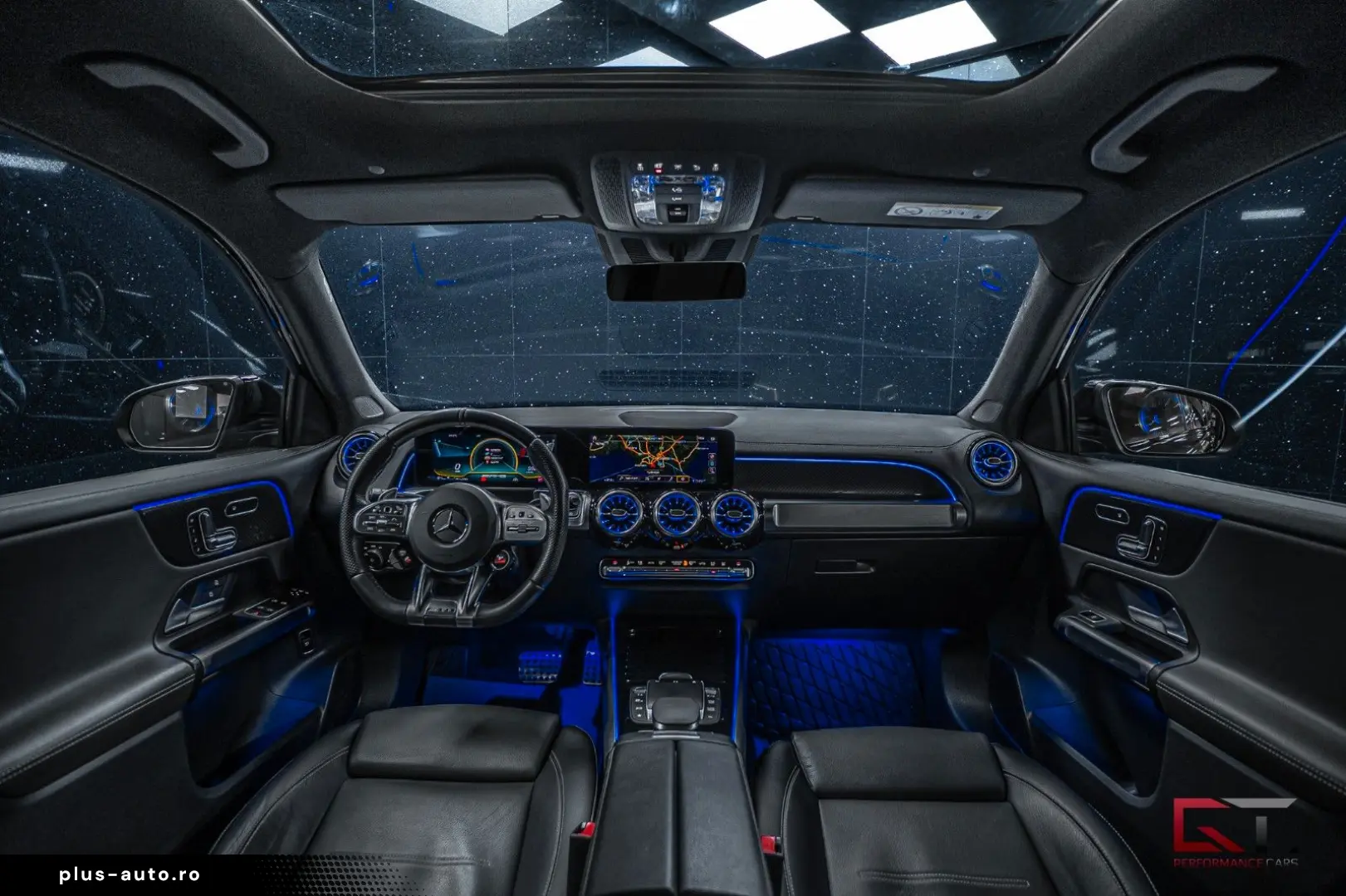 MERCEDES-BENZ GLB 35 AMG 4M Pano 21  Carbon-optics