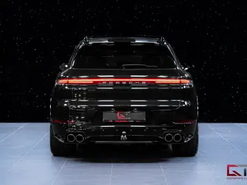 PORSCHE Cayenne E-Hyb FACELIFT SpDesign Pano PassDisplay