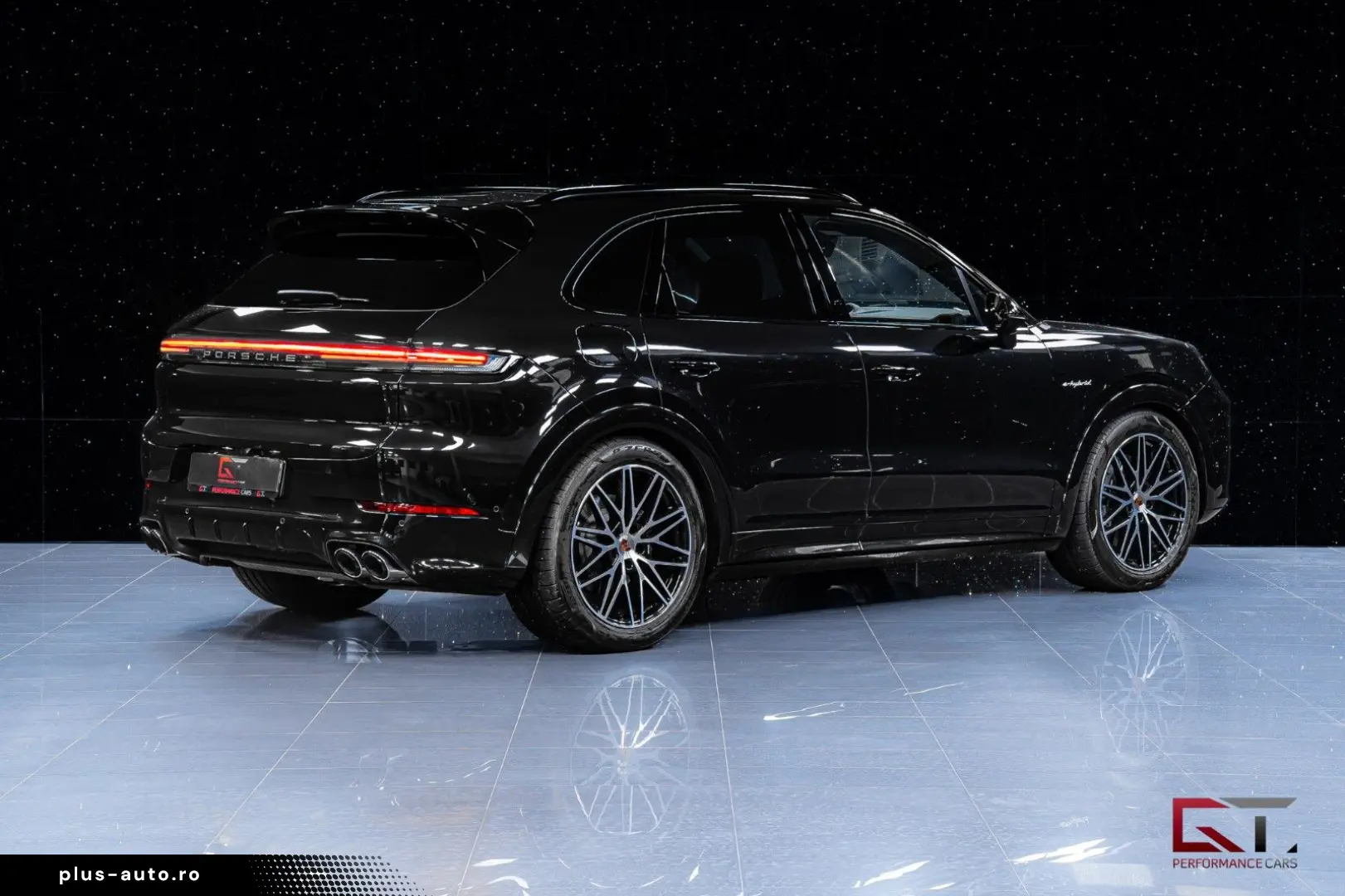 PORSCHE Cayenne E-Hyb FACELIFT SpDesign Pano PassDisplay