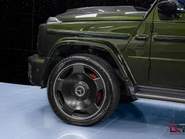 MERCEDES-BENZ G 63 AMG Olive Performance Carbon