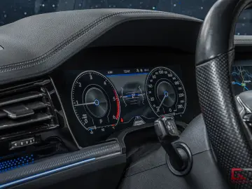 VW Touareg 3.0 V6 TDI 4M R-Line Innovation 21  Pano