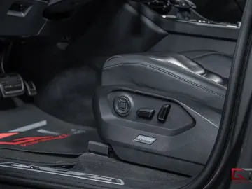 VW Touareg 3.0 V6 TDI 4M R-Line Innovation 21  Pano