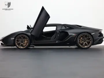 LAMBORGHINI Aventador Ultimae Roadster 1 of 250 FullCarbon