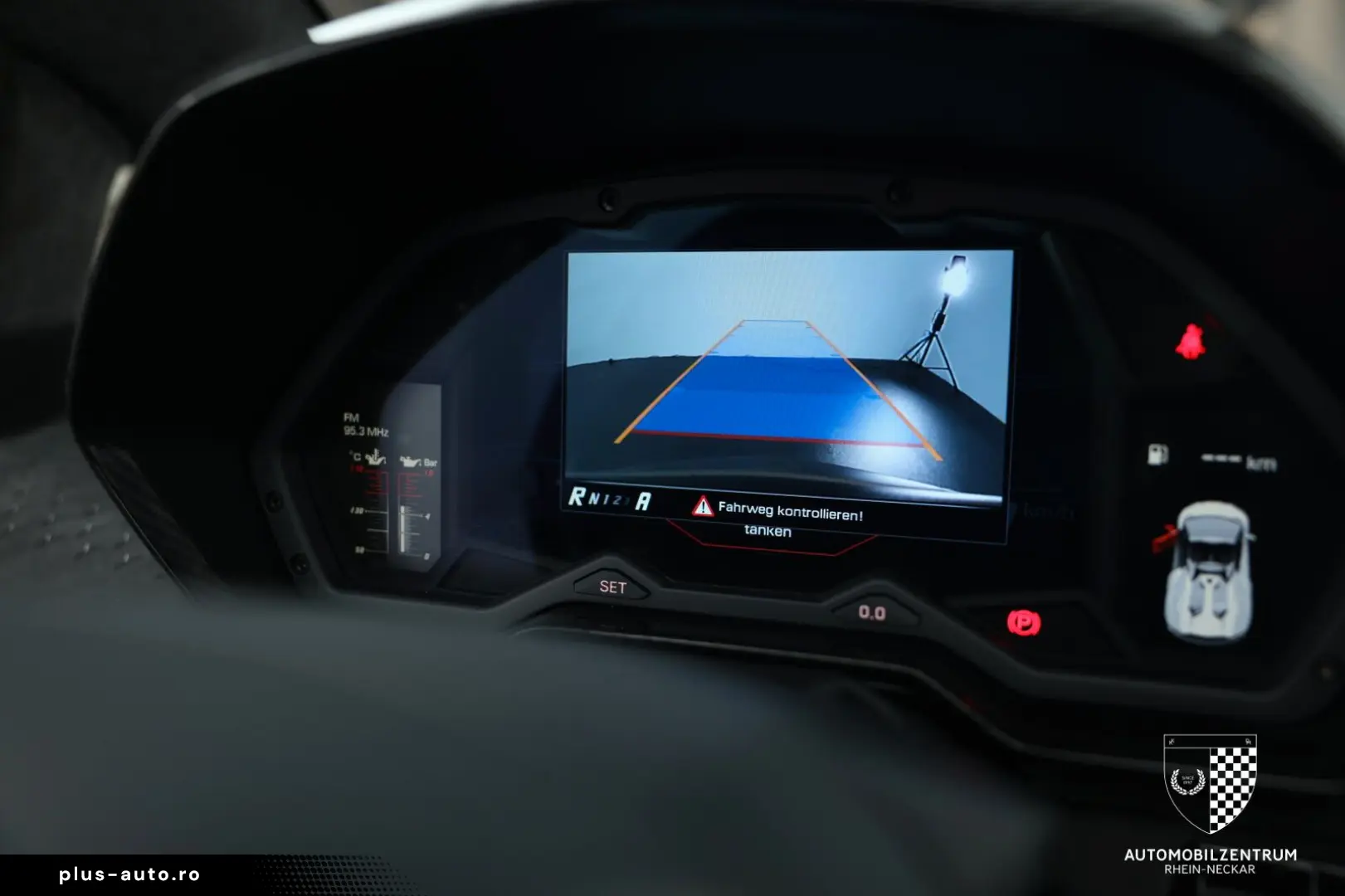 LAMBORGHINI Aventador Ultimae Roadster 1 of 250 FullCarbon