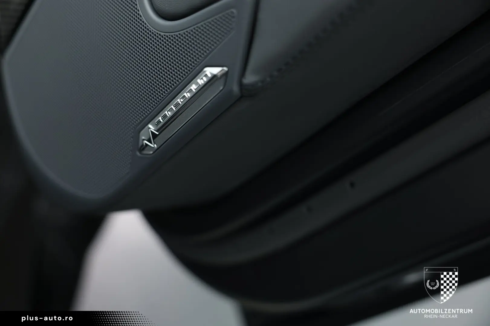 LAMBORGHINI Aventador Ultimae Roadster 1 of 250 FullCarbon