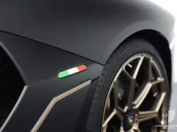 LAMBORGHINI Aventador Ultimae Roadster 1 of 250 FullCarbon