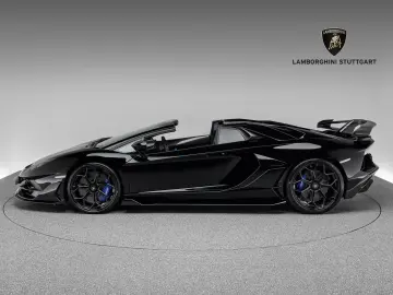 LAMBORGHINI Aventador SVJ Roadster