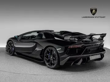 LAMBORGHINI Aventador SVJ Roadster