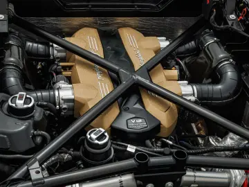 LAMBORGHINI Aventador SVJ Roadster