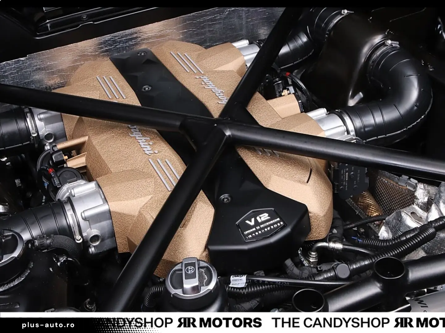 LAMBORGHINI Aventador SVJ Roadster  AD_Personam