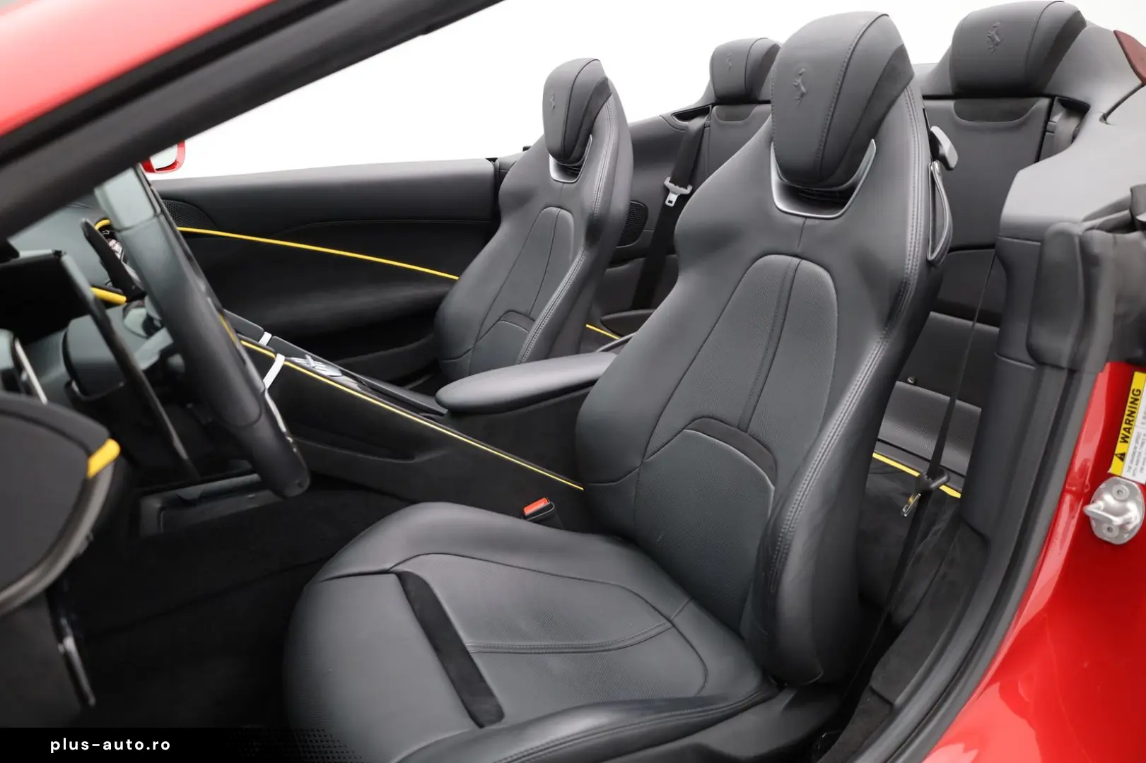 FERRARI Roma Spider - ROSSO IMOLA20