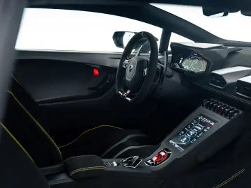LAMBORGHINI Huracán STO I Full Carbon I Xpel Stealth
