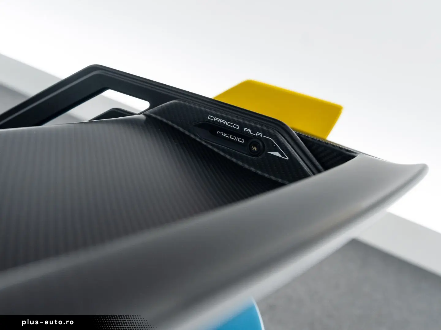 LAMBORGHINI Huracán STO I Full Carbon I Xpel Stealth