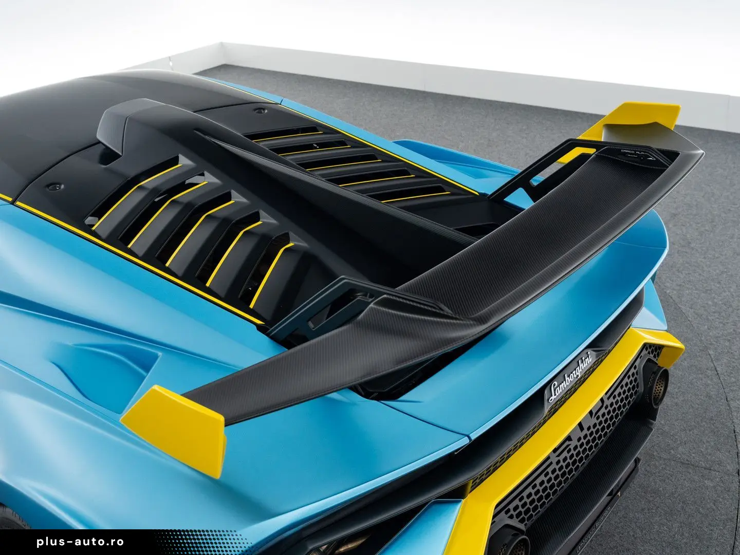 LAMBORGHINI Huracán STO I Full Carbon I Xpel Stealth