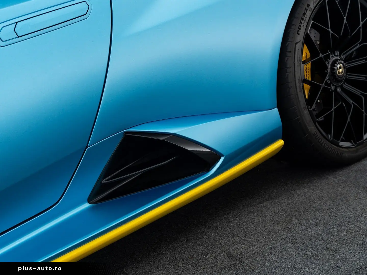 LAMBORGHINI Huracán STO I Full Carbon I Xpel Stealth