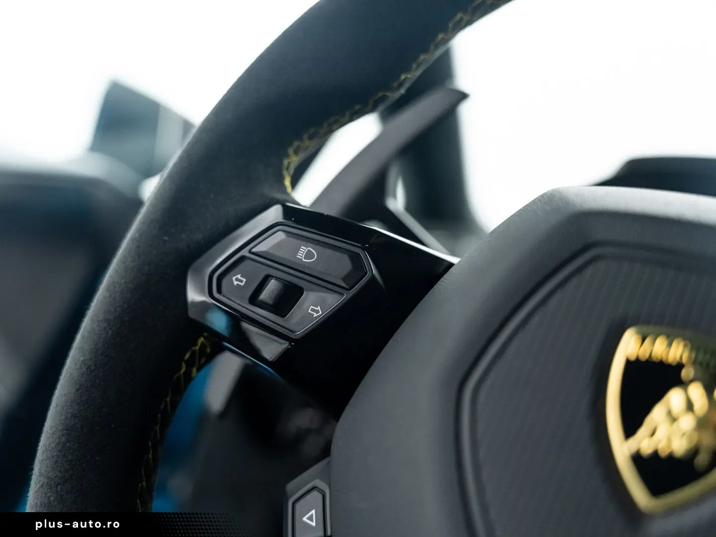 LAMBORGHINI Huracán STO I Full Carbon I Xpel Stealth