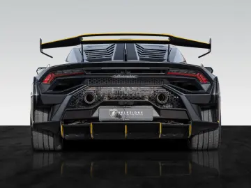 LAMBORGHINI Huracán STO   Full Exterior Carbon Pack   Lift