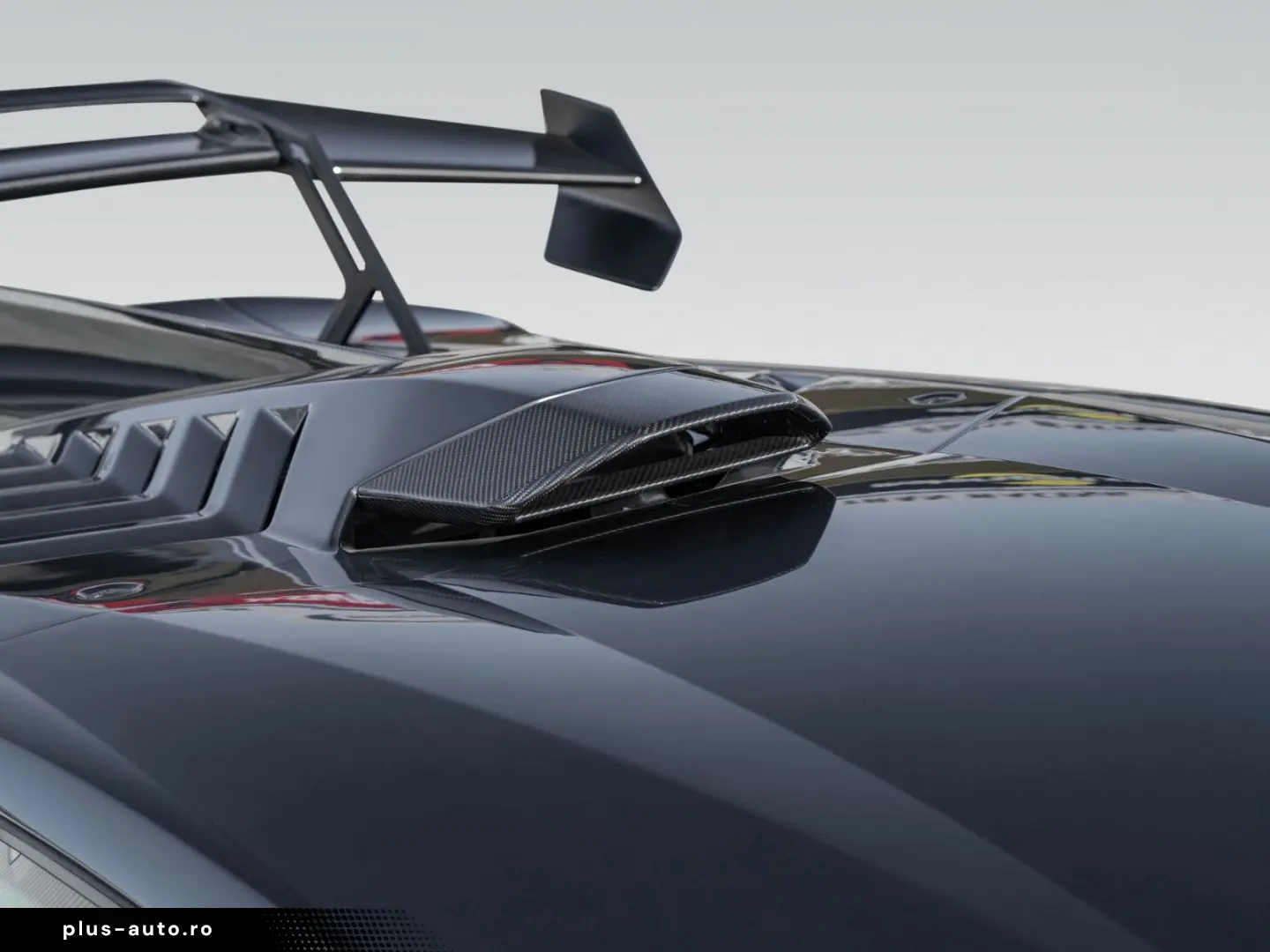 LAMBORGHINI Huracán STO   Full Exterior Carbon Pack   Lift