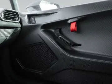 LAMBORGHINI Huracán STO   Full Exterior Carbon Pack   Lift