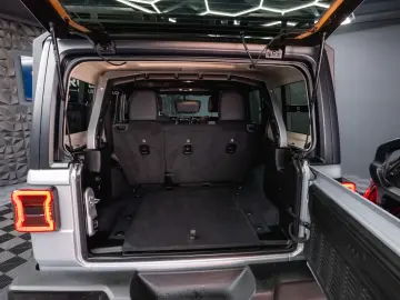 Jeep Wrangler 3.6 V6 UNLIMITED SPORT OFFROAD 4x4 LED