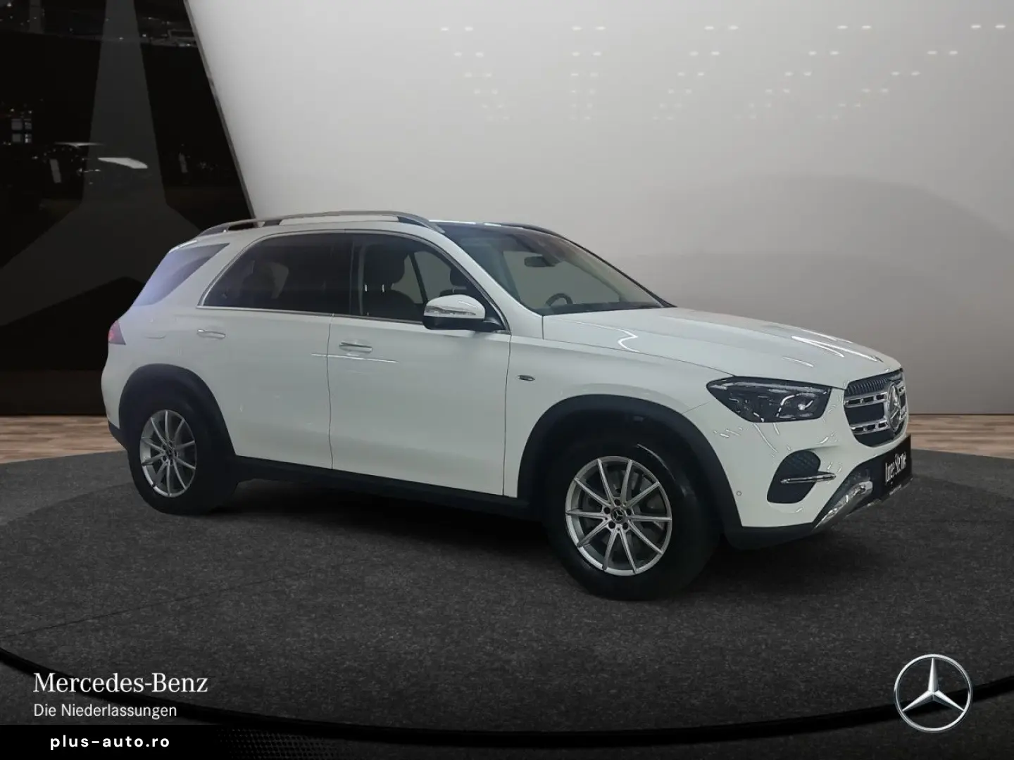 MERCEDES-BENZ GLE 350 de 4M Advanced  Pano  Buremster AHK 19