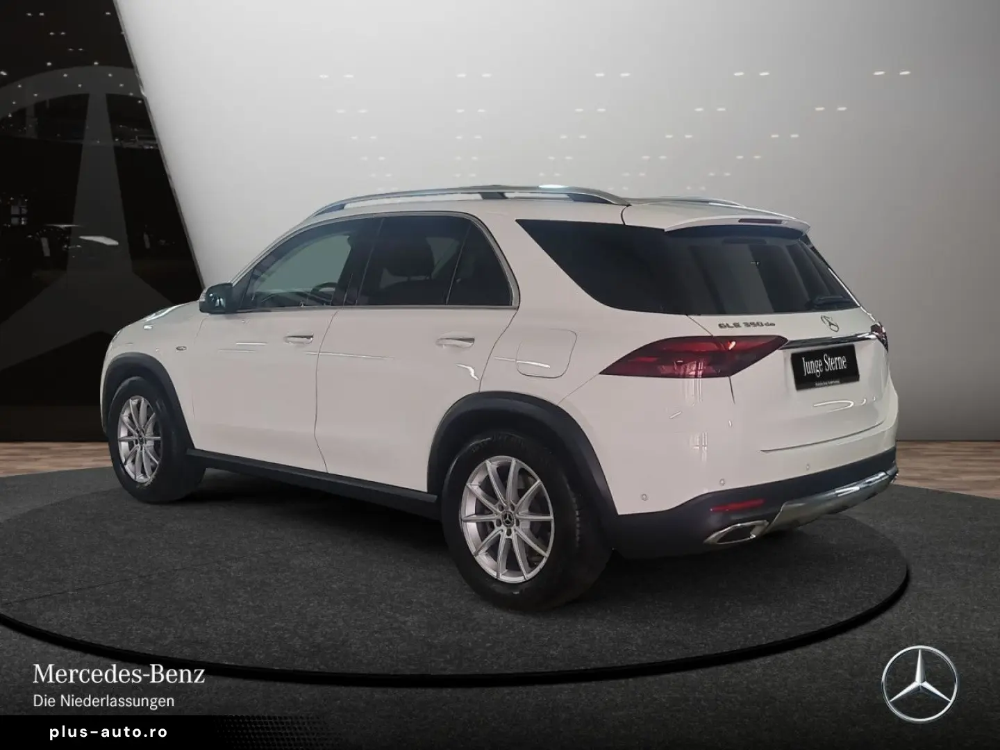 MERCEDES-BENZ GLE 350 de 4M Advanced  Pano  Buremster AHK 19