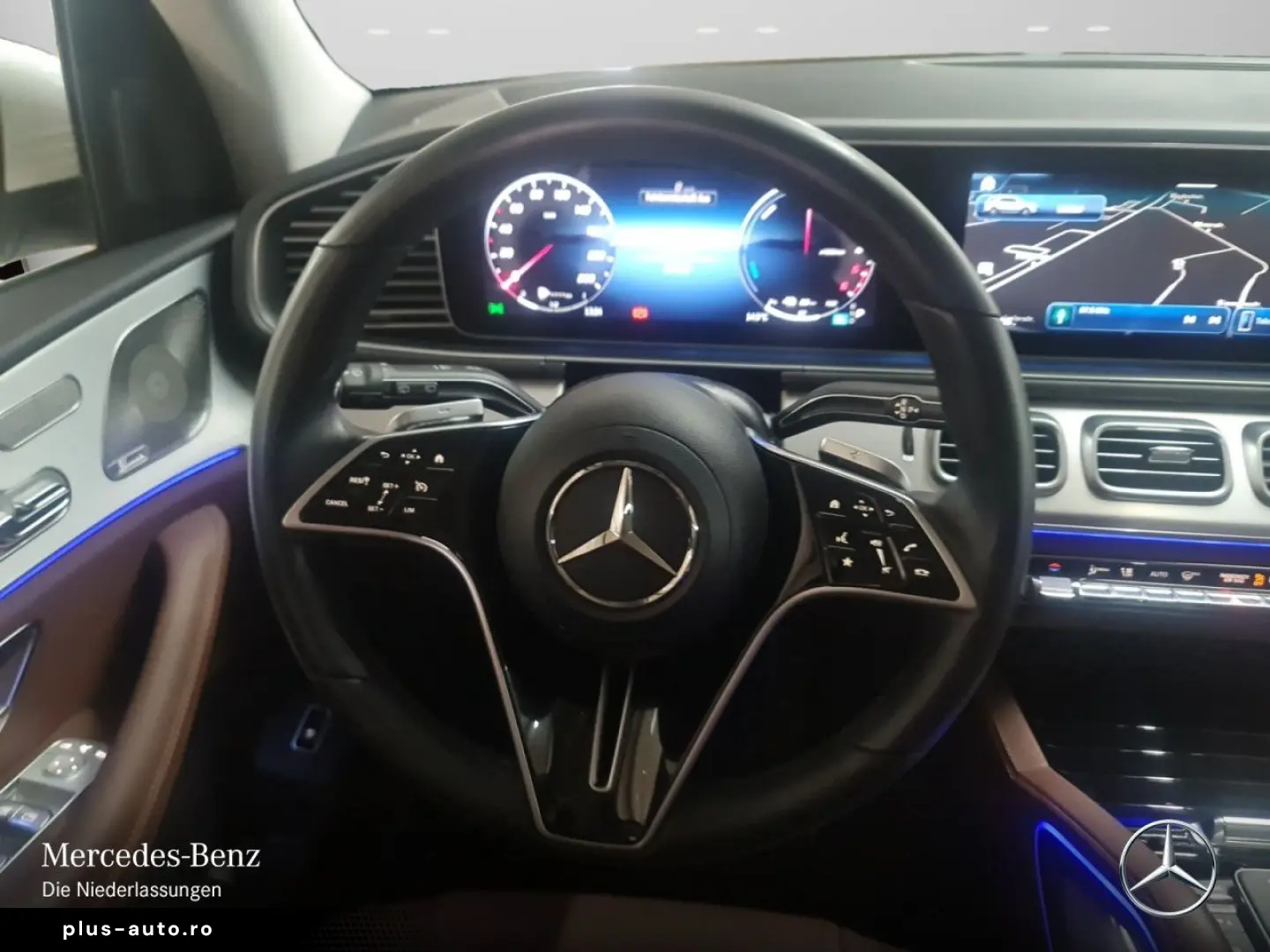 MERCEDES-BENZ GLE 350 de 4M Advanced  Pano  Buremster AHK 19