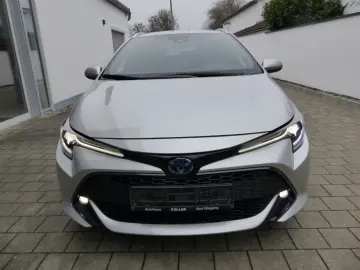 TOYOTA Corolla TS 2.0Hybrid TeamD Kamera Navi Totwinkel