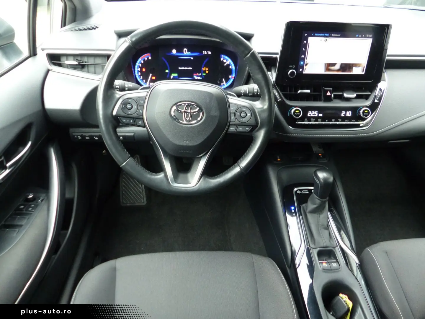 TOYOTA Corolla TS 2.0Hybrid TeamD Kamera Navi Totwinkel