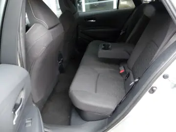 TOYOTA Corolla TS 2.0Hybrid TeamD Kamera Navi Totwinkel