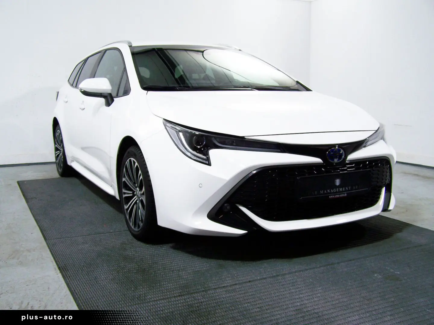 TOYOTA Corolla Touring Sports 1.8 VVT-i HEV Team D NAV