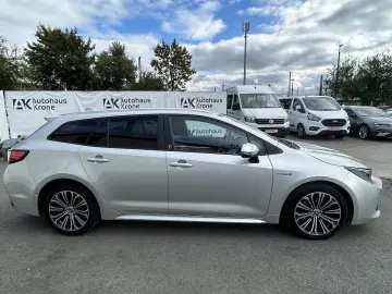 TOYOTA Corolla 2.0 Hybrid Team D  KEYLESS FAHRASS-PAKET