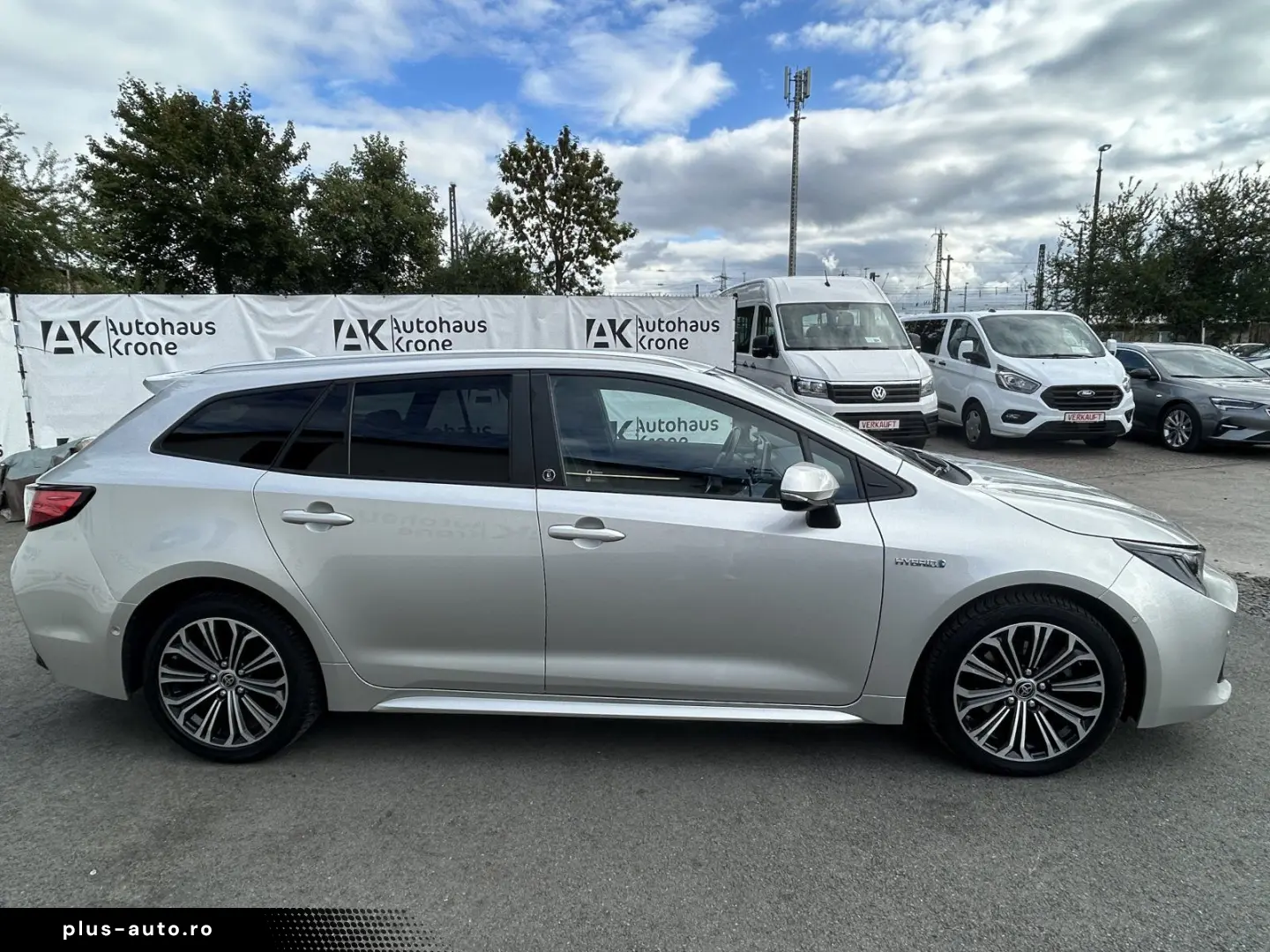 TOYOTA Corolla 2.0 Hybrid Team D  KEYLESS FAHRASS-PAKET