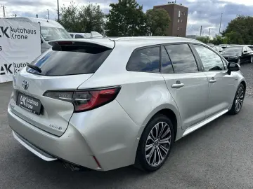 TOYOTA Corolla 2.0 Hybrid Team D  KEYLESS FAHRASS-PAKET