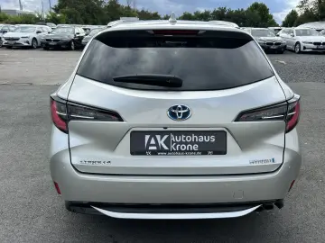 TOYOTA Corolla 2.0 Hybrid Team D  KEYLESS FAHRASS-PAKET